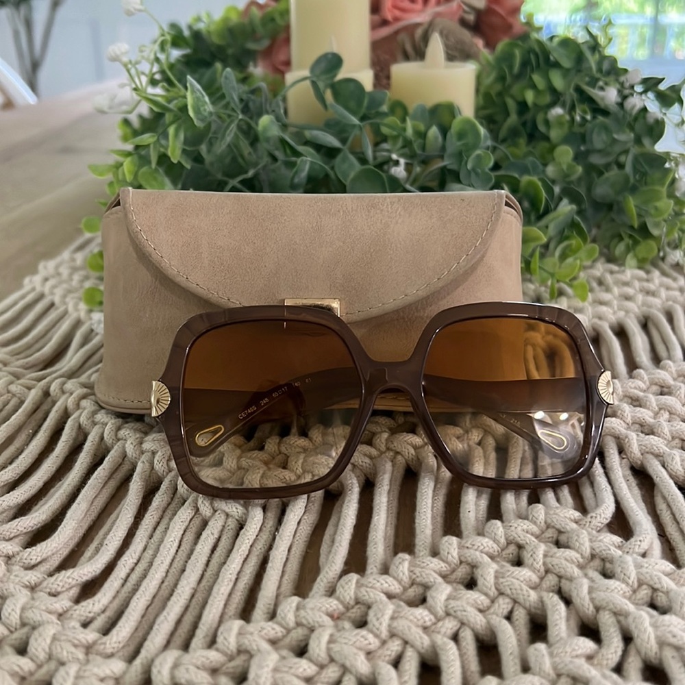 Chloe sunglasses with case